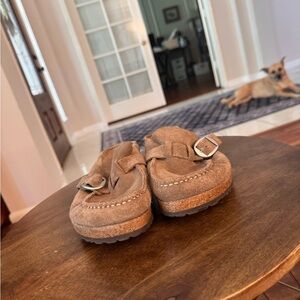 Birkenstock Tan Low Shoes Comfortable Leather Design